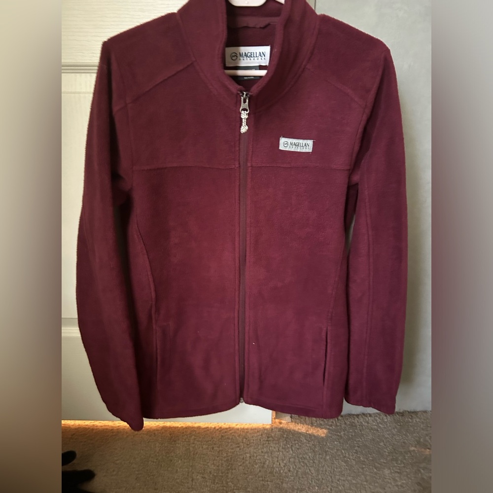 Magellan Red Jacket